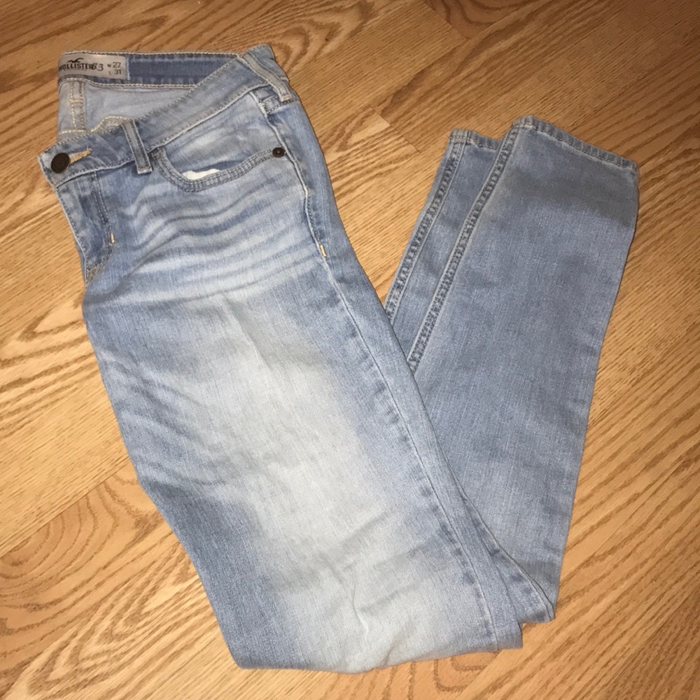 Hollister jeans